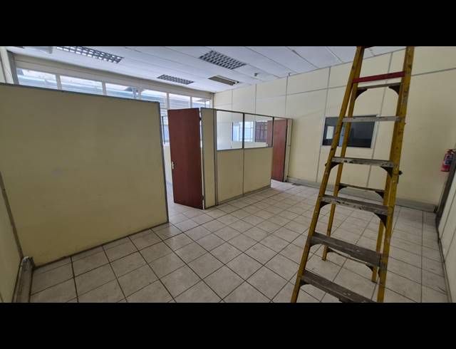 505M² FACTORY TO LET IN BOKSBURG EAST